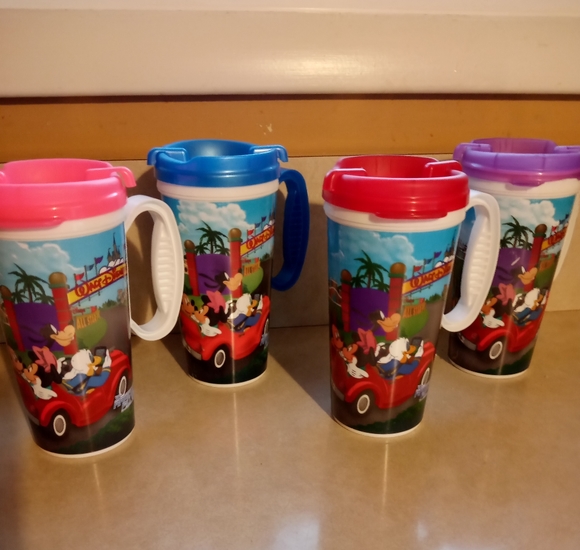 Disney Kitchen Vintage Whirley Drink Disney Plastic Mug Tumblers